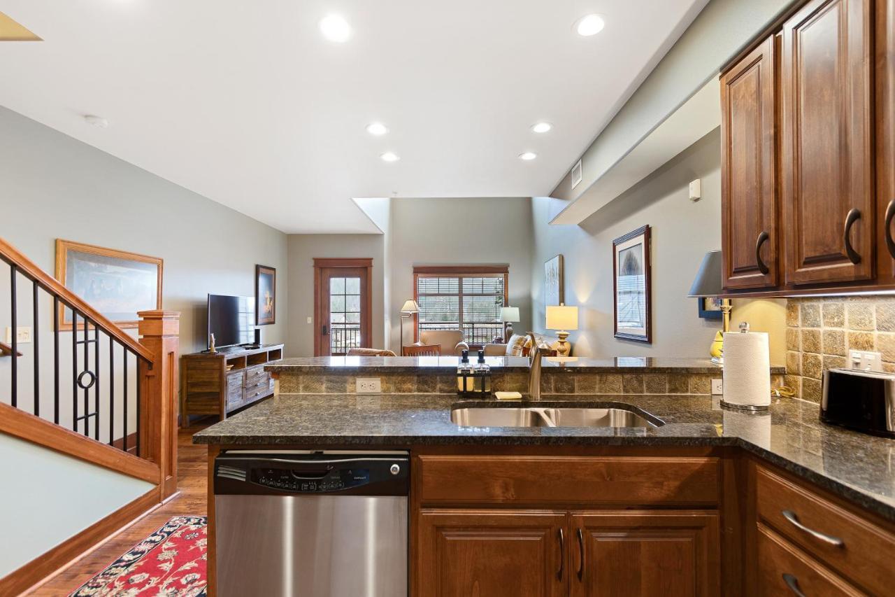 Fabulous Riverstone Retreat Coeur d'Alene Exterior photo